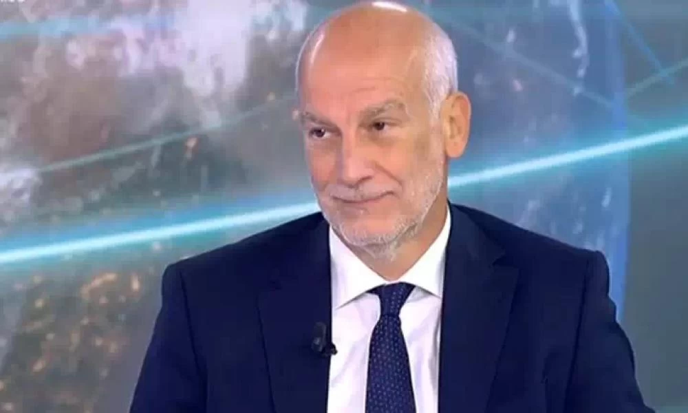 Τσακρής: "Κινδυνεύουν από τον κορονοϊό οι ανεμβολίαστοι"